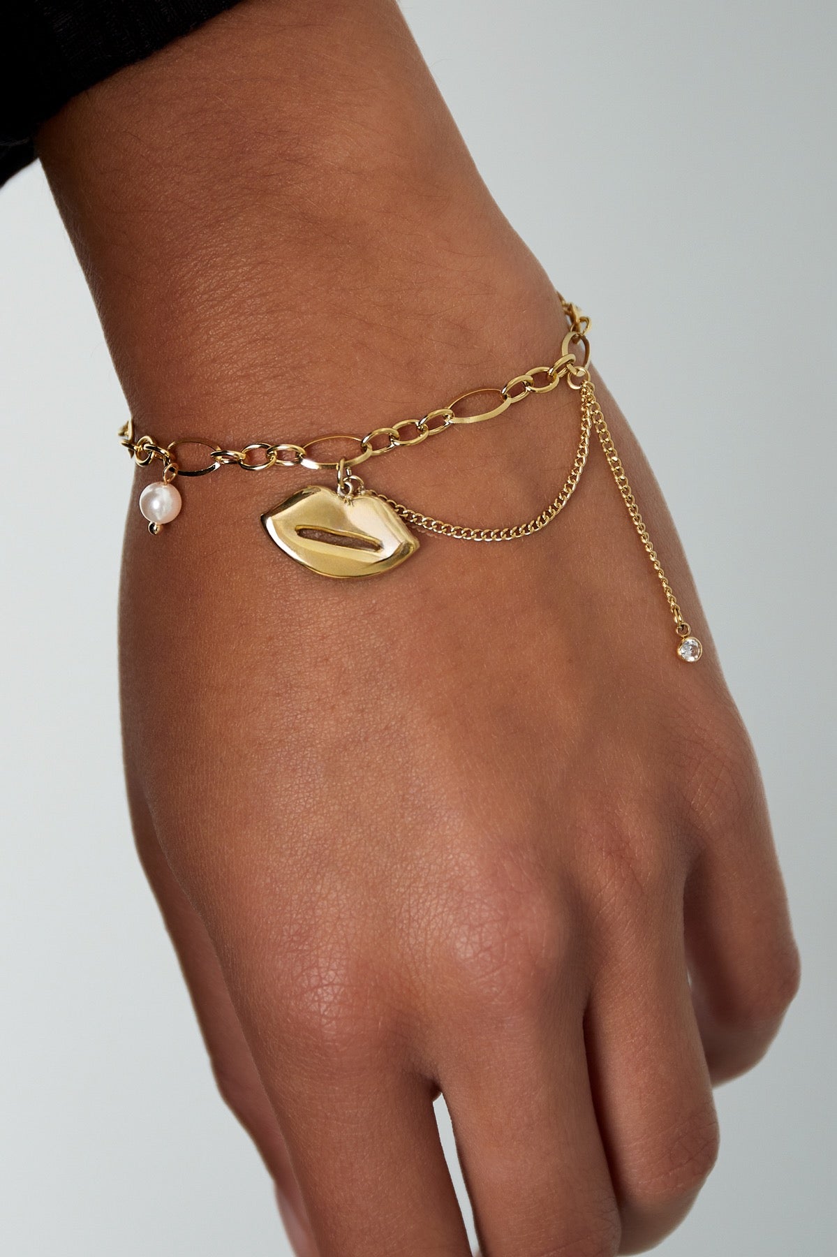 Armband sparkling kiss A009 Goud