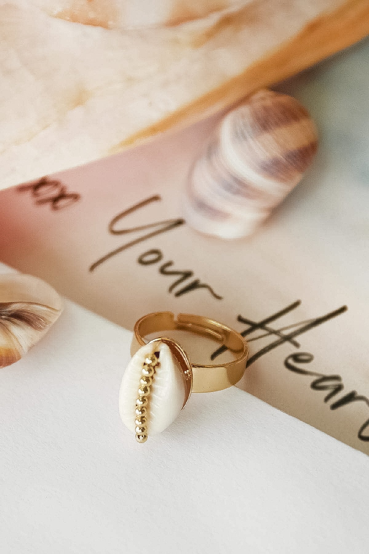 Ring Shell R024 Goud