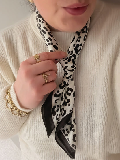 Sjaaltje Leopard S002 Black