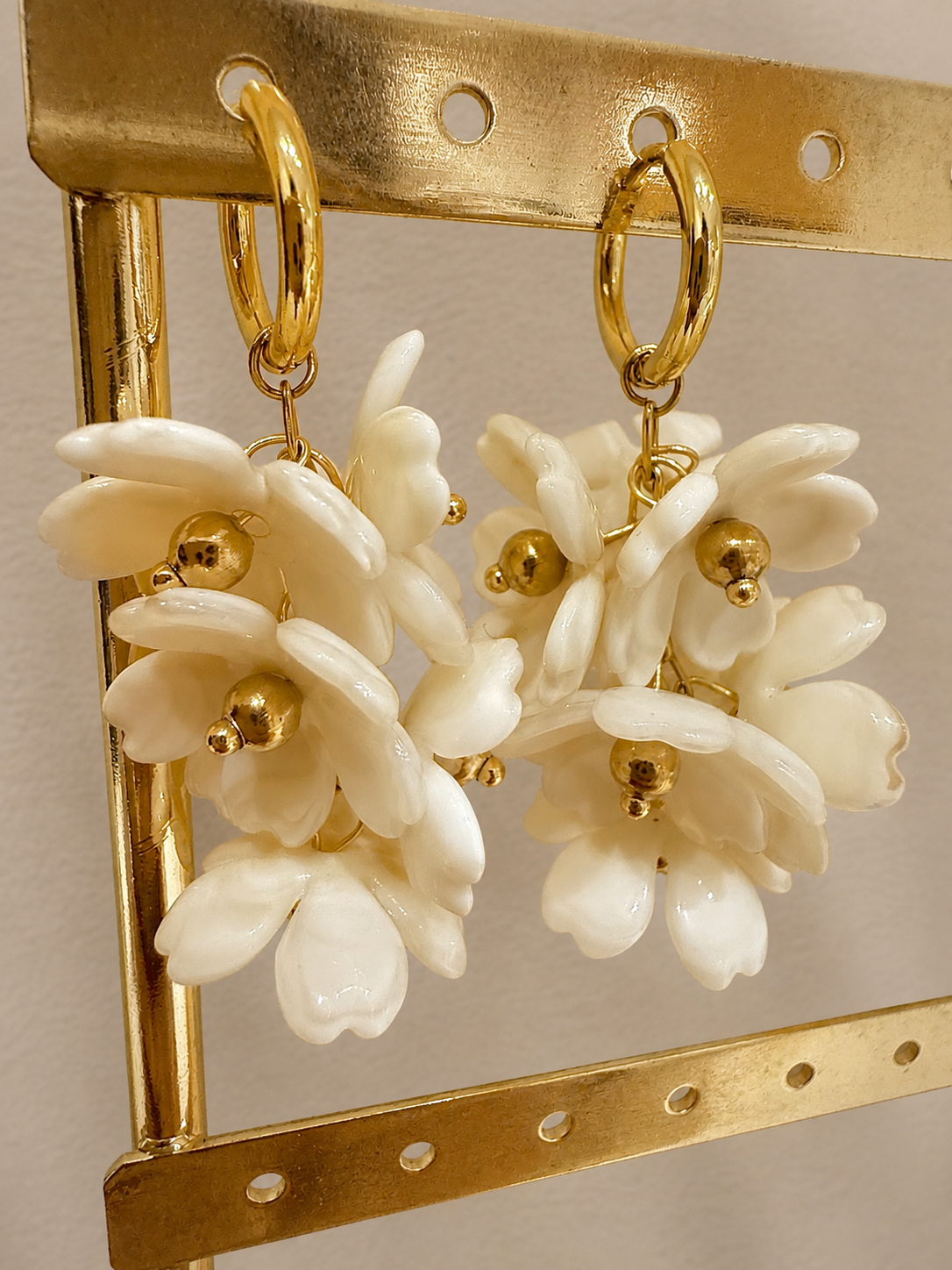 Oorbellen scallop O023 Goud